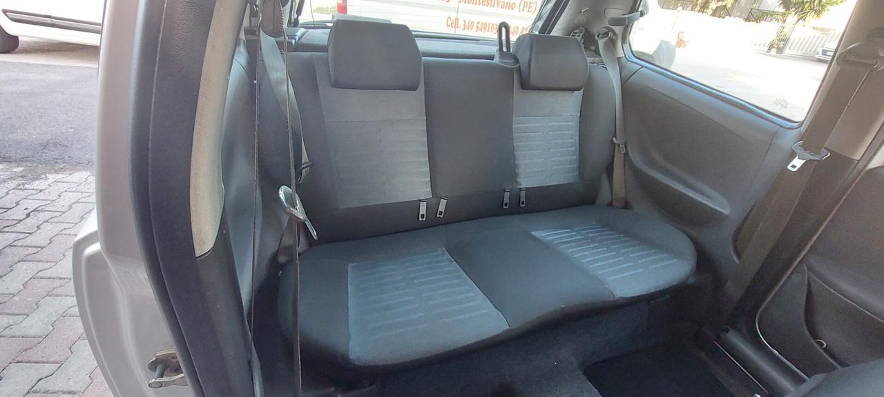 PUNTO CLASSIC FANALONE 1,2 GPL DI SERIE X NEOPATENTATI UNIPROPRIETARIO IMPECCABILE