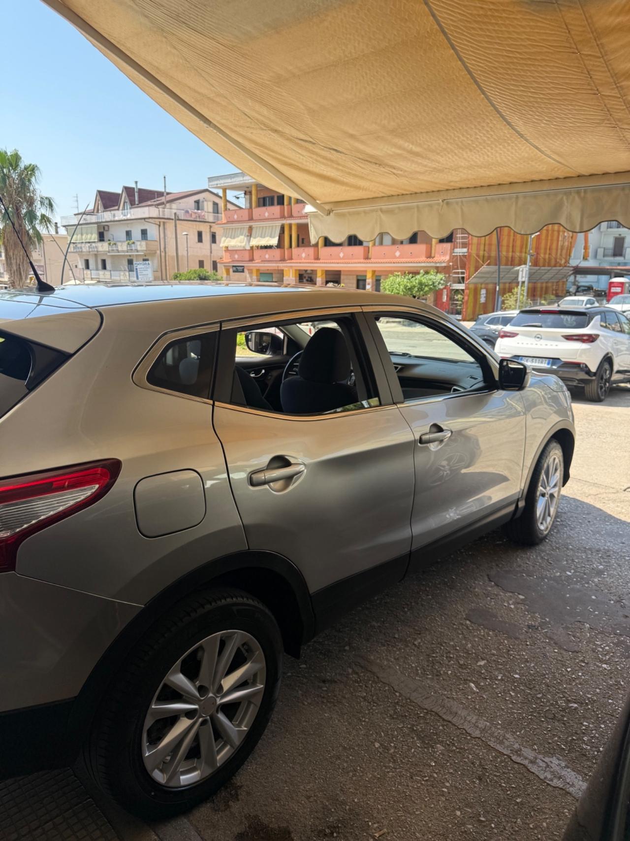 Nissan Qashqai 1.5 Diesel 11-2015