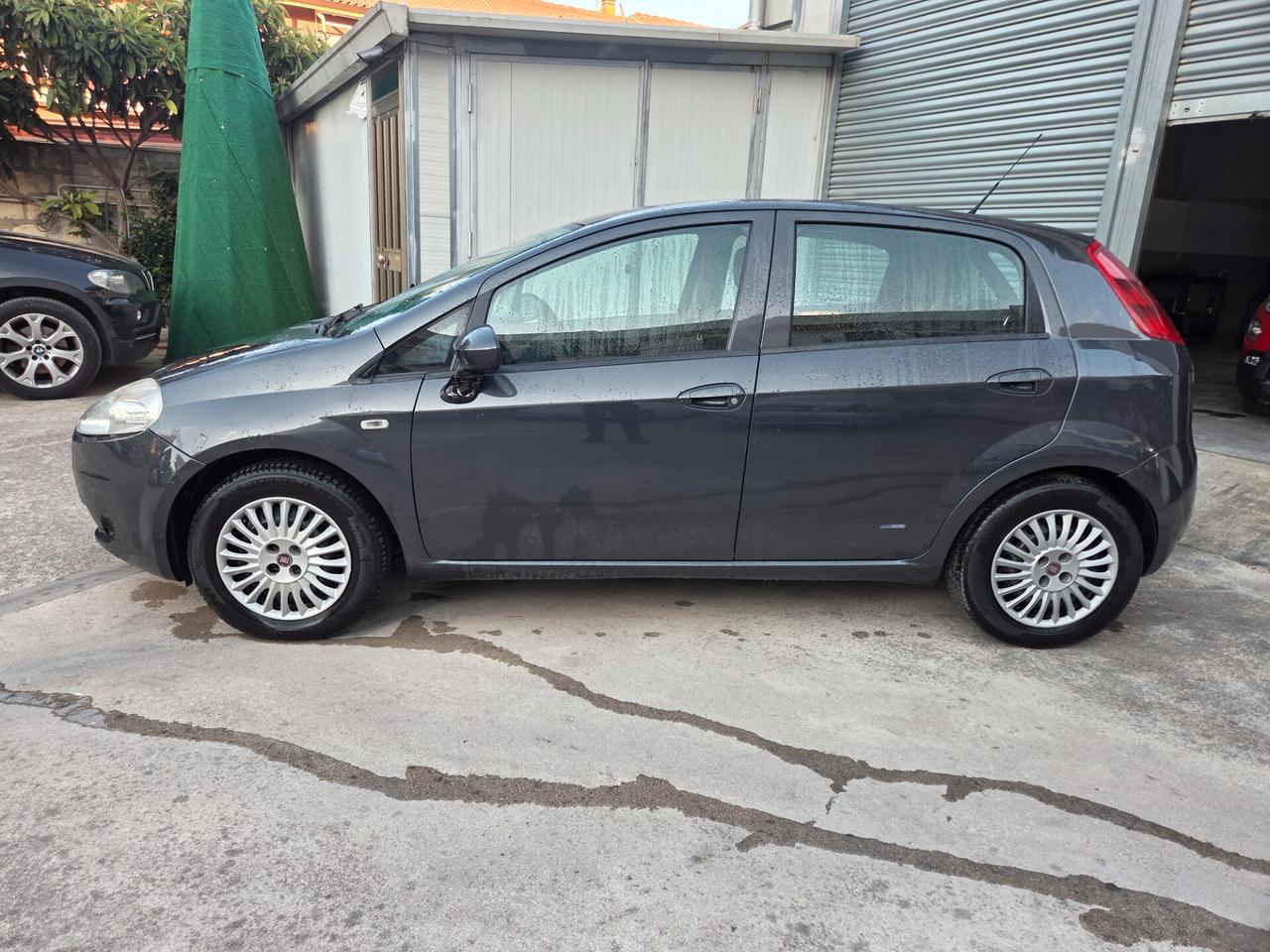 Fiat Grande Punto 1.3 MJT 75 CV 5 porte Dynamic