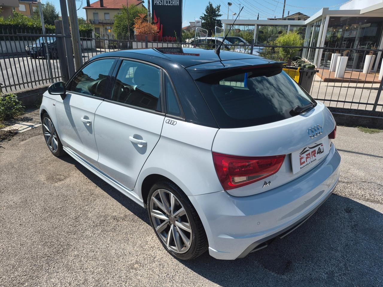 Audi A1 SPB 1.2 TFSI S line edition