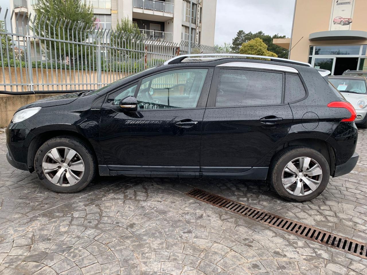 Peugeot 2008 1.2 VTi 82CV Active