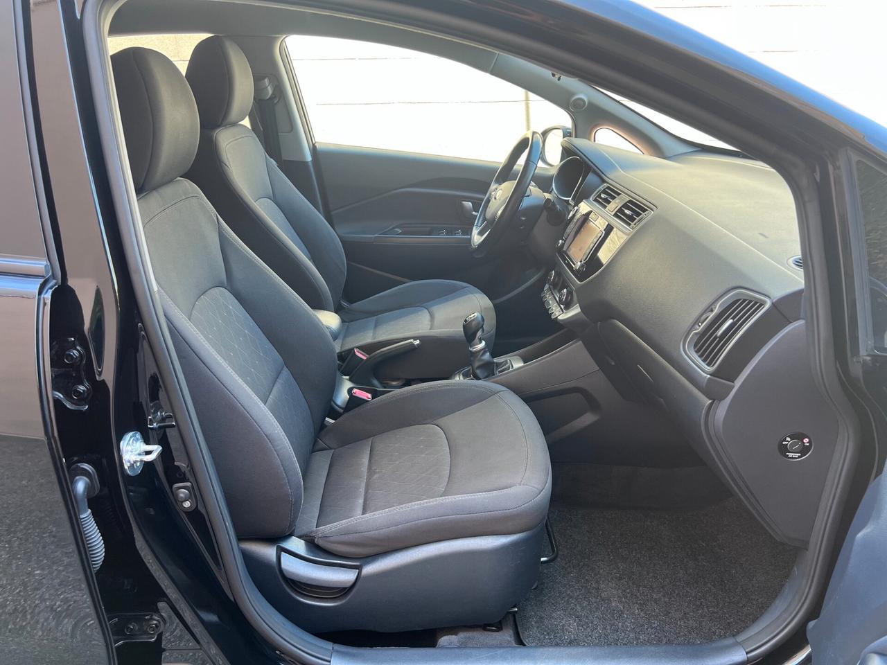 Kia Rio 5pt 1.1 crdi 75cv E6 COOL NAVI/CAMERA/17; OK NEOPAT.