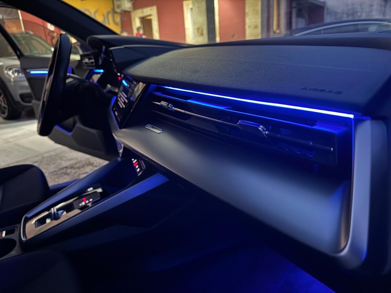 Audi A3 35 TDI Stronic Total Black led matrix