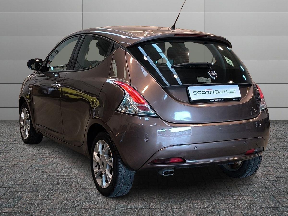 LANCIA Ypsilon 3ª serie - Ypsilon 1.2 69 CV 5 porte Opening Edition