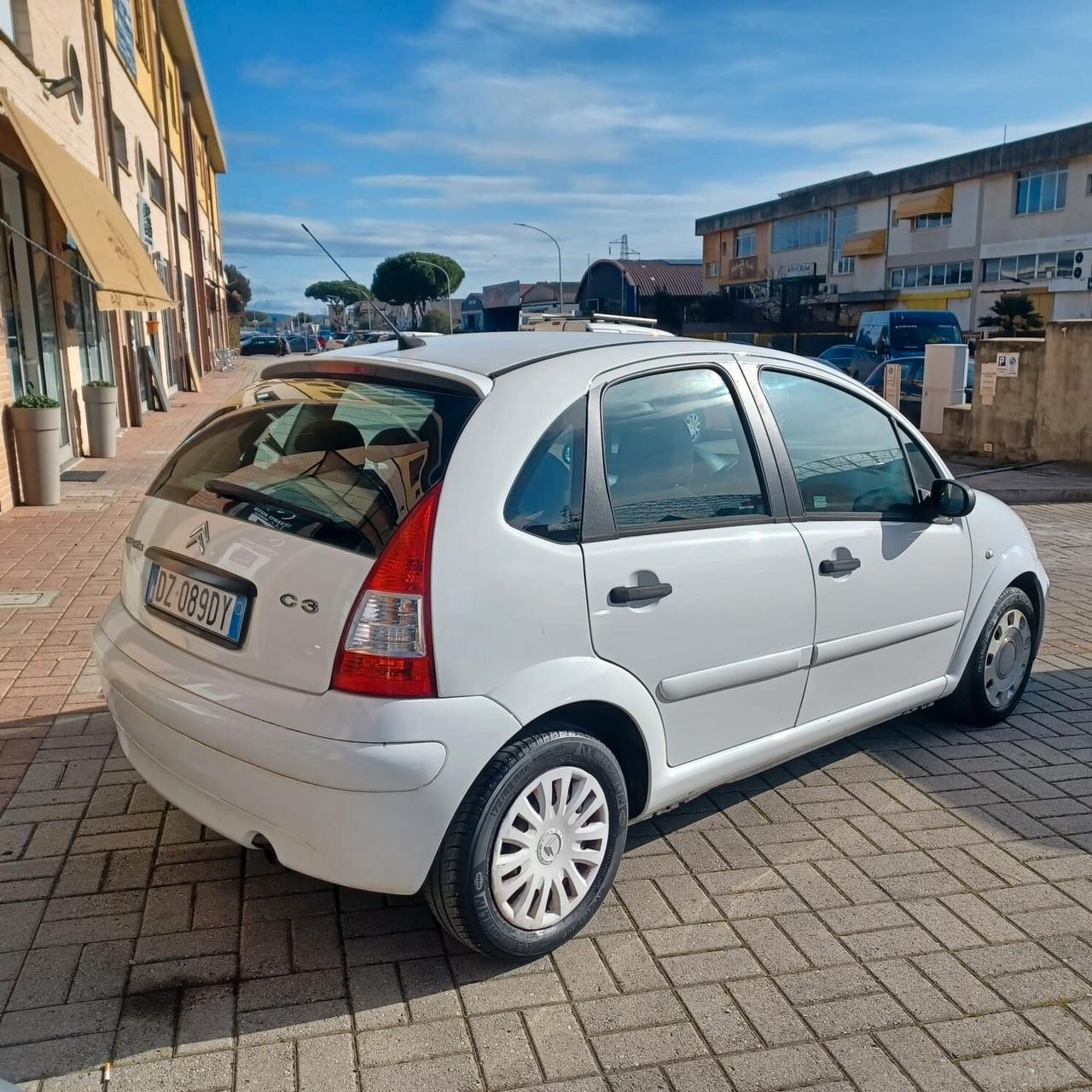 ECONOMICA C3 1..1 BENZINA/GPL DI FABBRICA