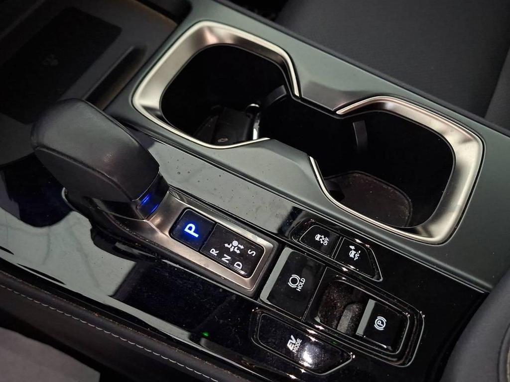 Lexus NX 2.5 Hybrid Premium 4WD e-CVT
