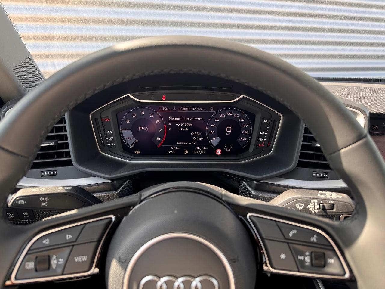 AUDI A1 SPORTBACK 30 TFSI S-TRONIC S-LINE EDITION