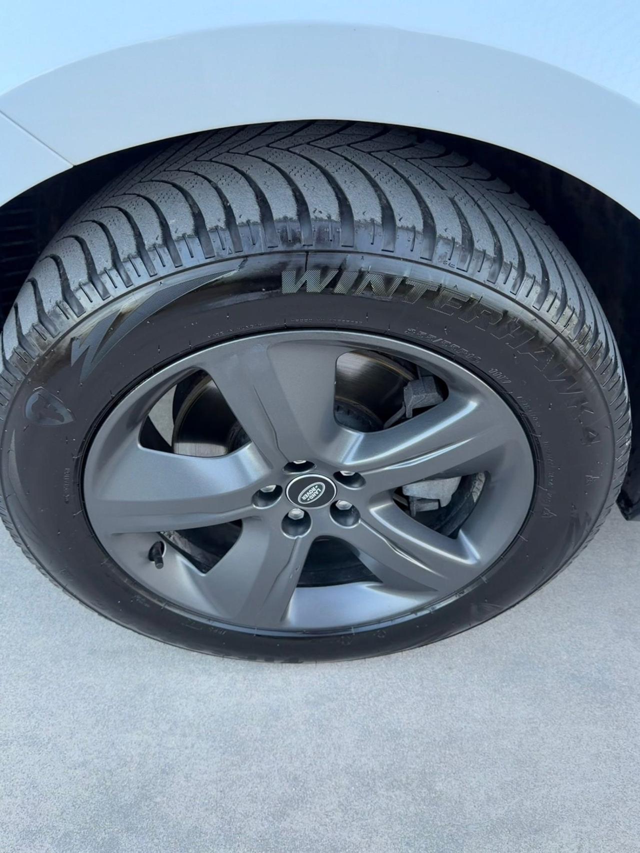 Land Rover Range Velar 2.0D I4 204 CV R-Dynamic HSE