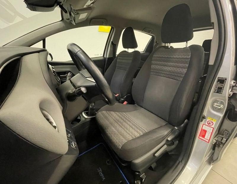 Toyota Yaris Yaris 1.0 5 porte Active - NEOPATENTATI