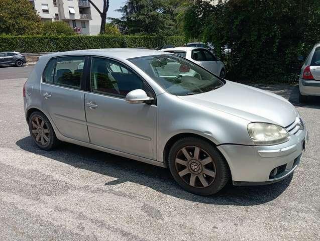 Volkswagen Golf 5p 2.0 tdi Sportline