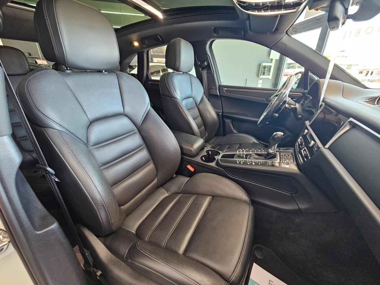 Porsche Macan 2.0 CHRONO SPORT PLUS