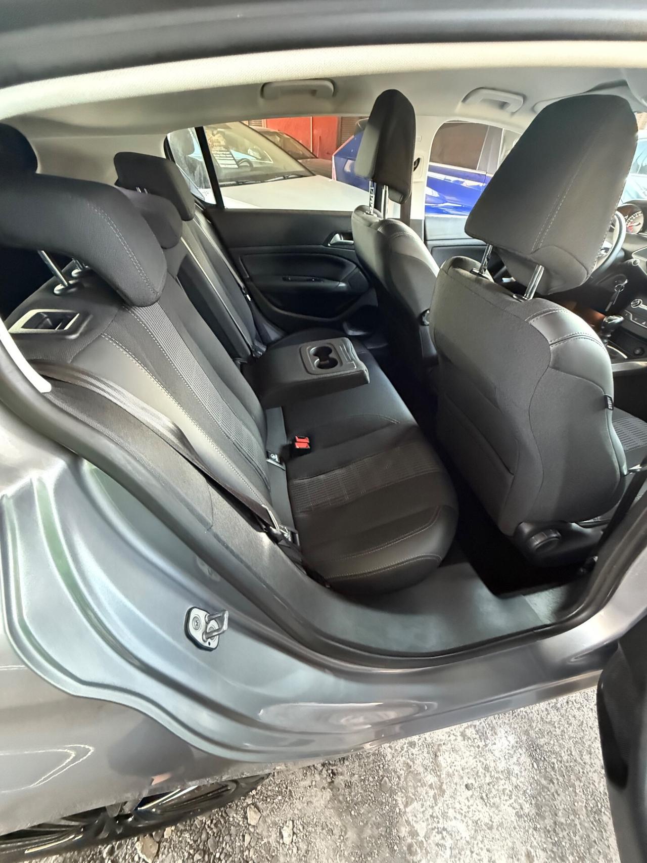 308 1.2 benzina 130- Allure-Iva esp-unipro-rate-garanzia-