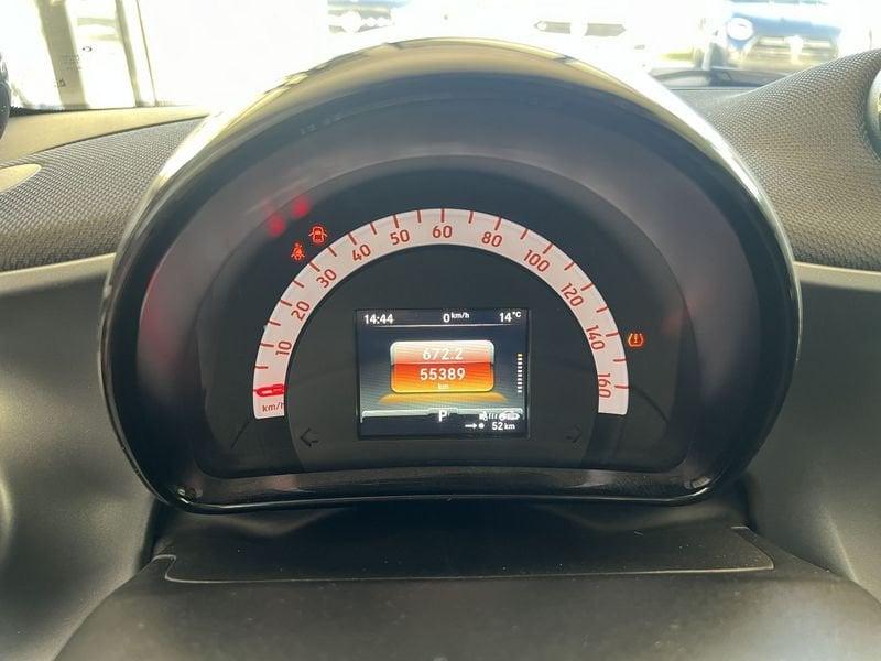 smart fortwo EQ Passion