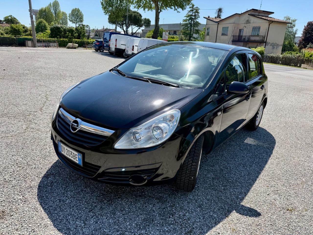 Opel Corsa 1.2 5 porte Ok Neopatentati