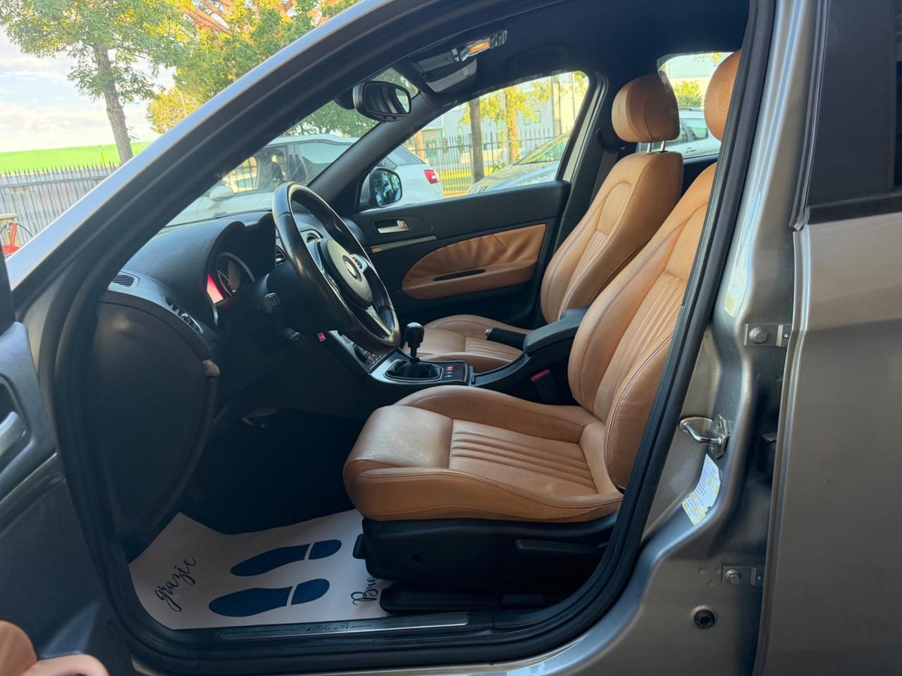 Alfa Romeo 159 2.0 JTDm Sportwagon Distinctive