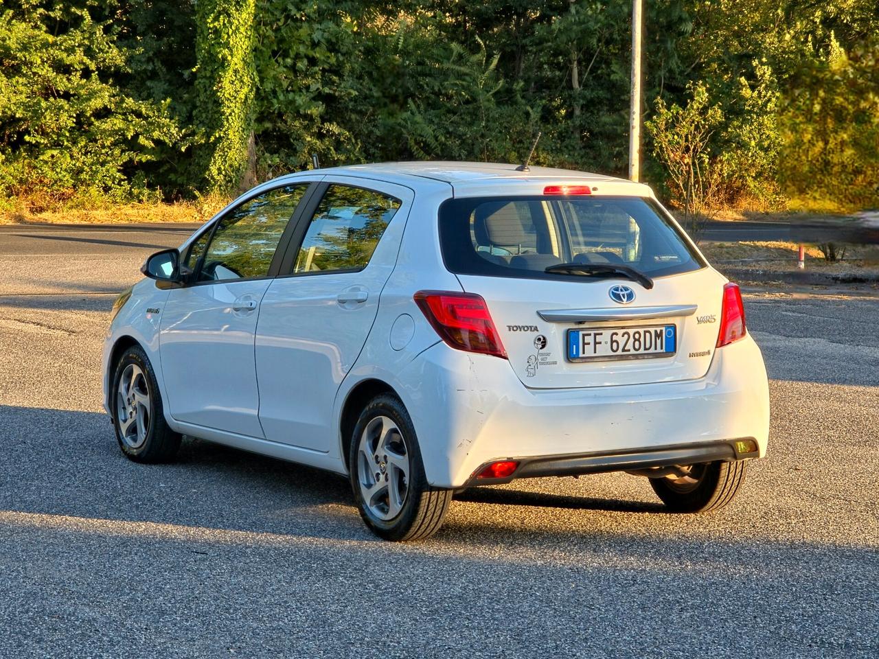 Toyota Yaris 1.5 Hybrid 5 porte Active 2016-E6B Automatico NEO