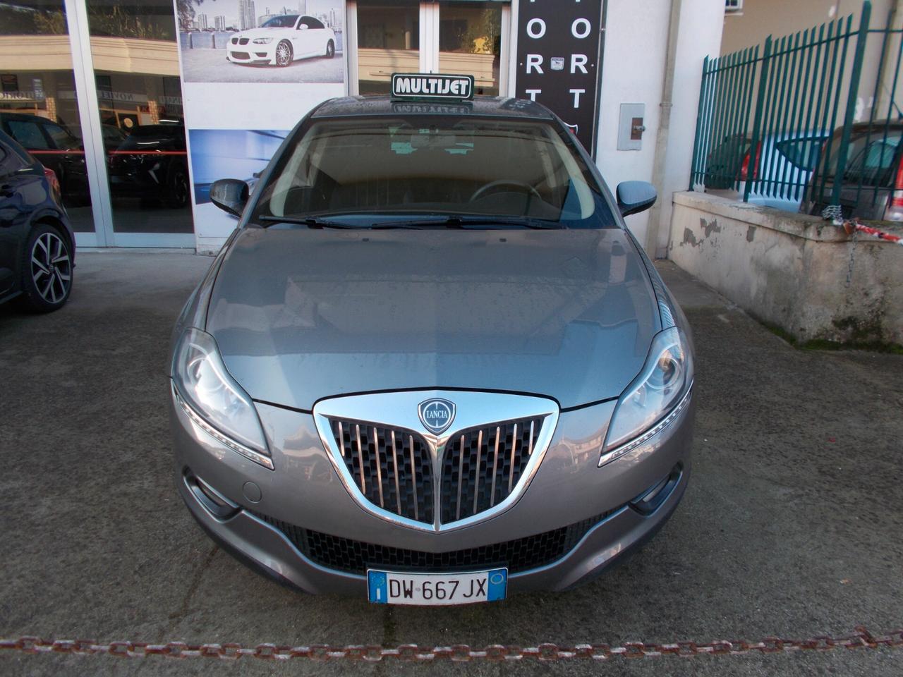 Lancia Delta 1.6 MJT DPF Platino