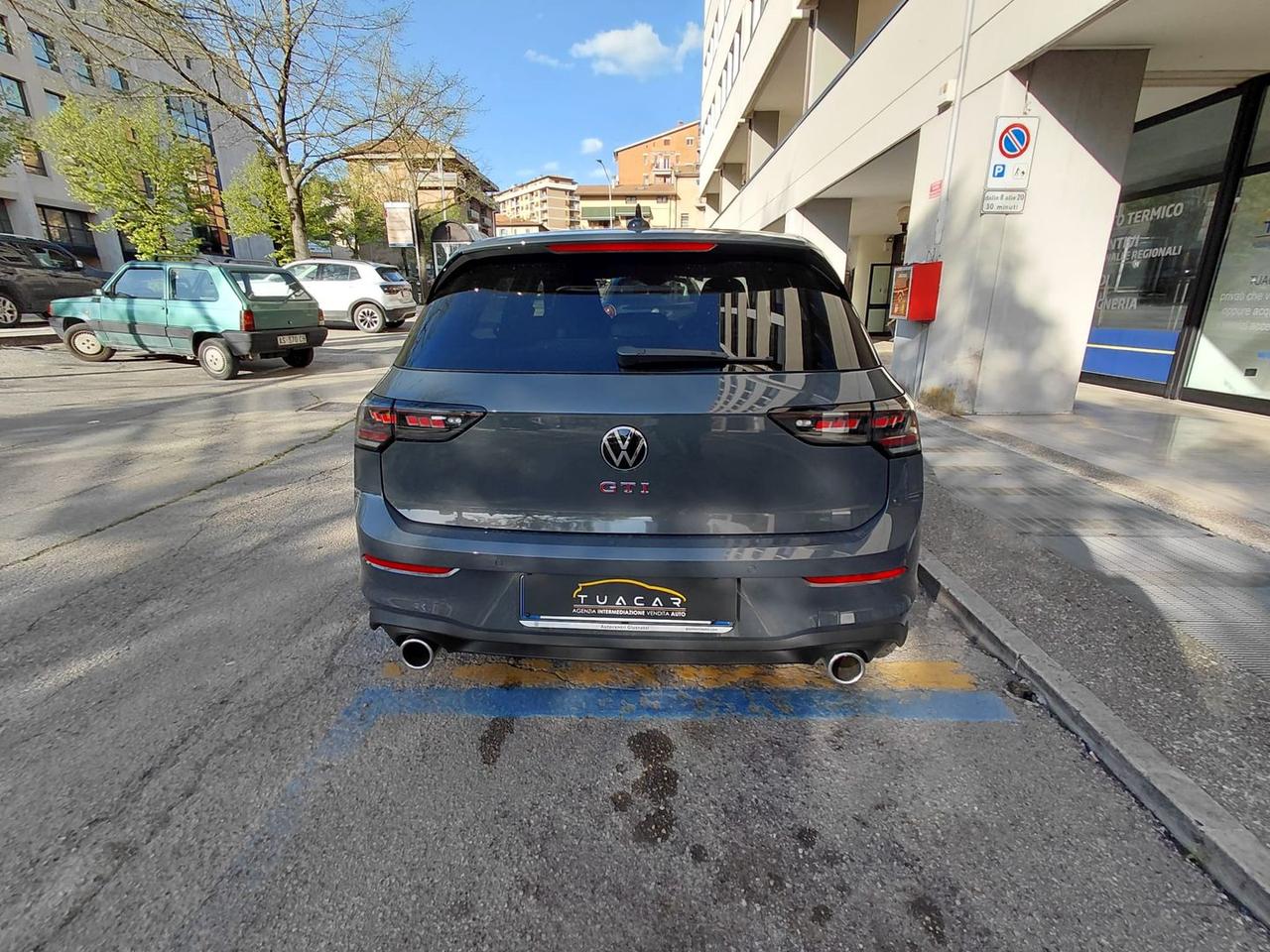 Volkswagen Golf 2.0 tsi DSg 265 Cv TSI GTI #10384