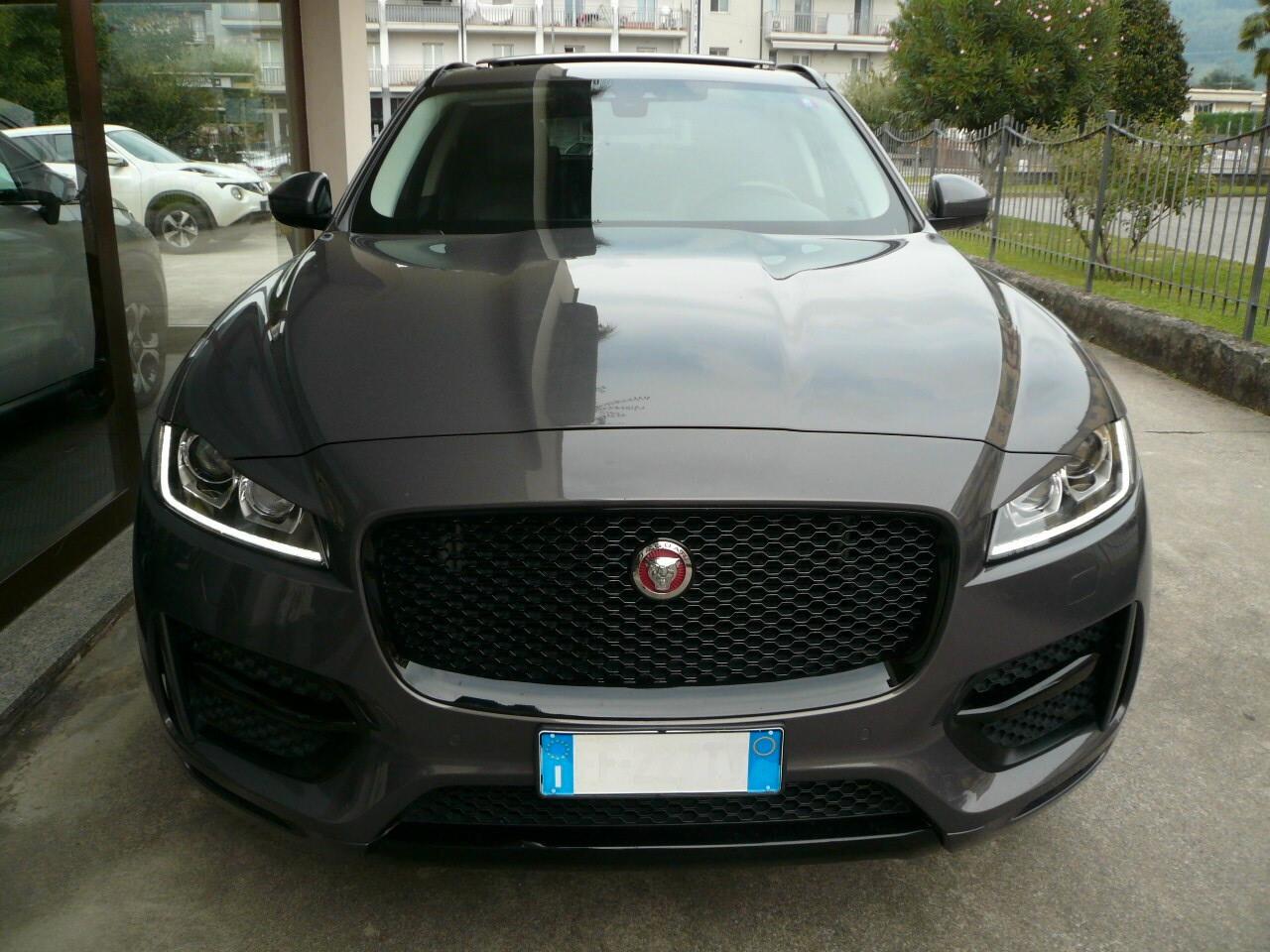 Jaguar F-Pace 2.0 D 180 CV AWD aut. R-Sport - MOTORE NUOVO