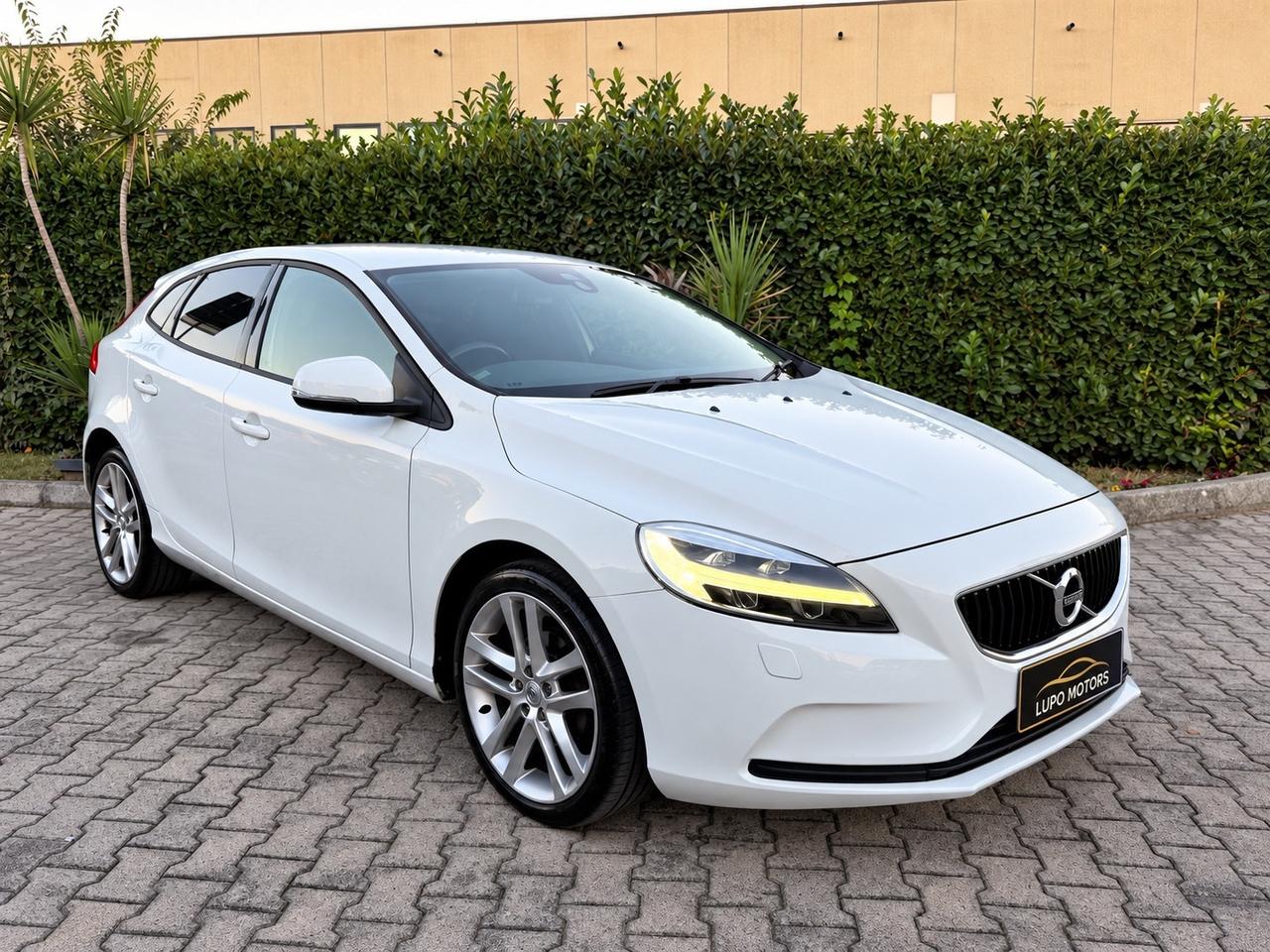 Volvo V40 D2 Kinetic - 2016 - EURO6B