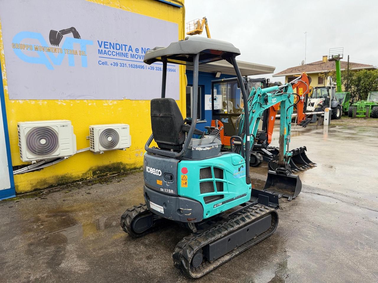 Miniescavatore KOBELCO SK17SR [ 18 Q.LI ]