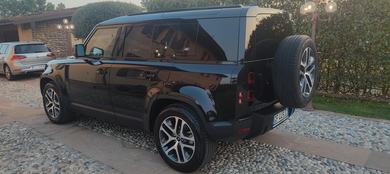 Land Rover Defender 110 3.0D Autocarro 5 posti 200 CV AWD SE