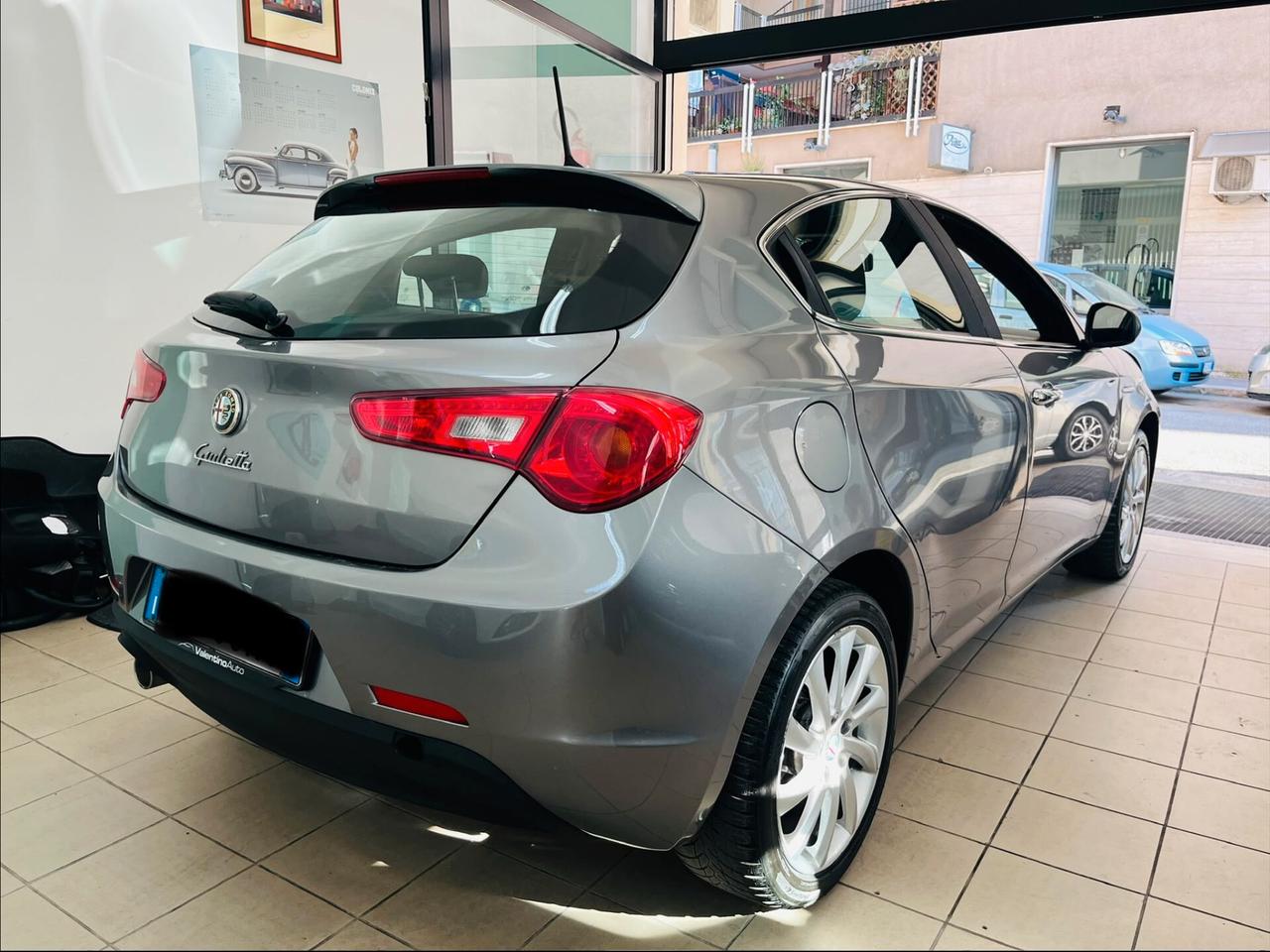 Alfa Romeo Giulietta 1.6 JTD - PERFETTA - 2015