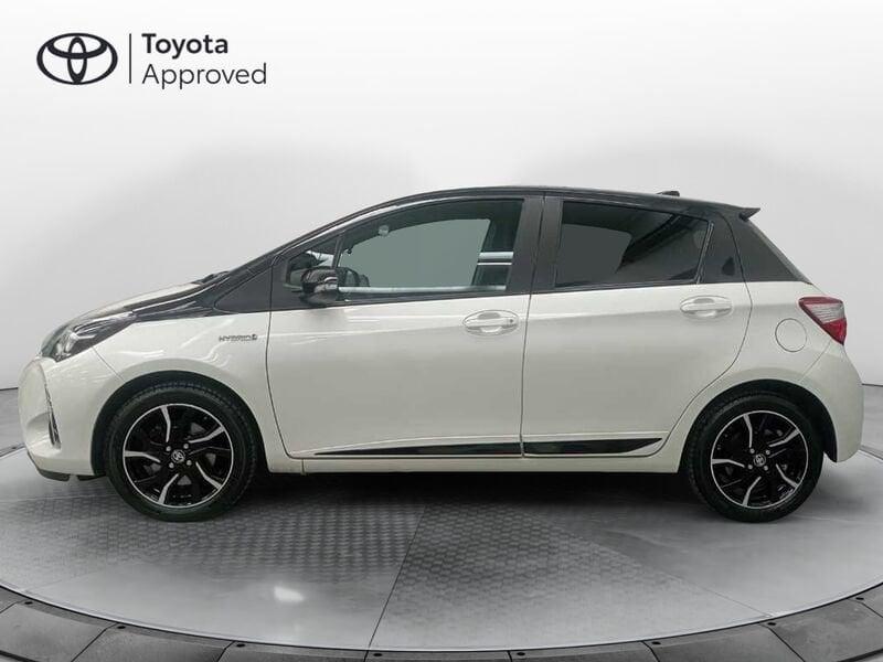 Toyota Yaris 3ª serie 1.5 Hybrid 5 porte Trend "White Edition"