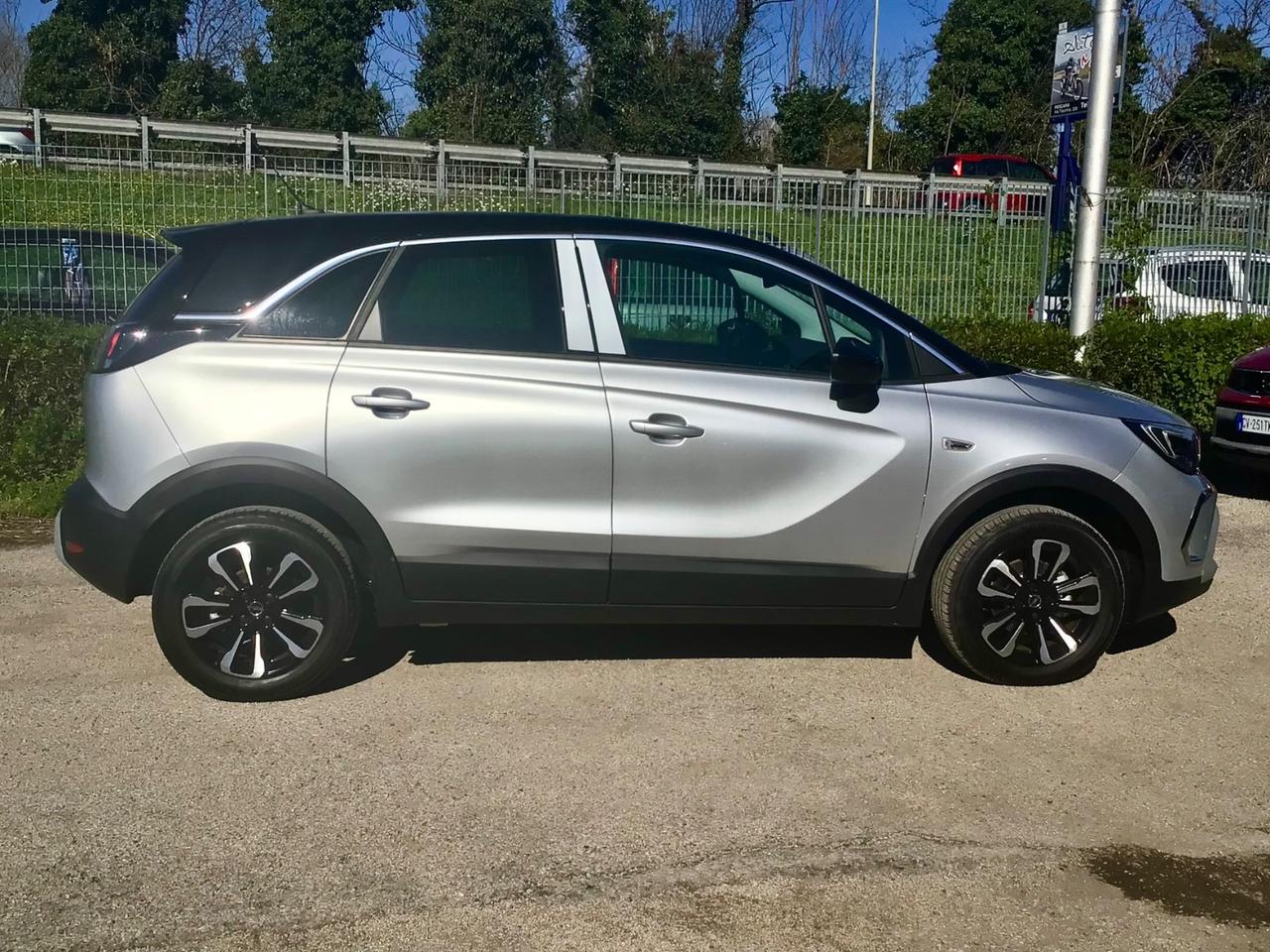 Opel Crossland 1.5 ECOTEC D 110 CV Elegance KM 0