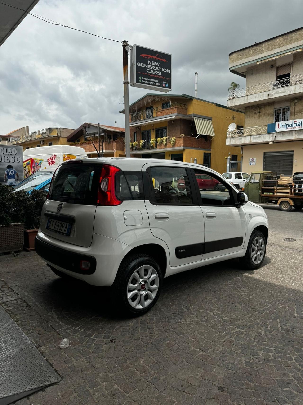 Fiat Panda 0.9 TwinAir Turbo Natural Power Lounge