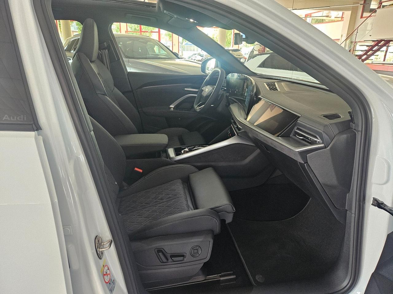 Audi Q5 SUV 2.0 TDI 204CV mHEV+ S-Tronic Quattro S-Line Edition