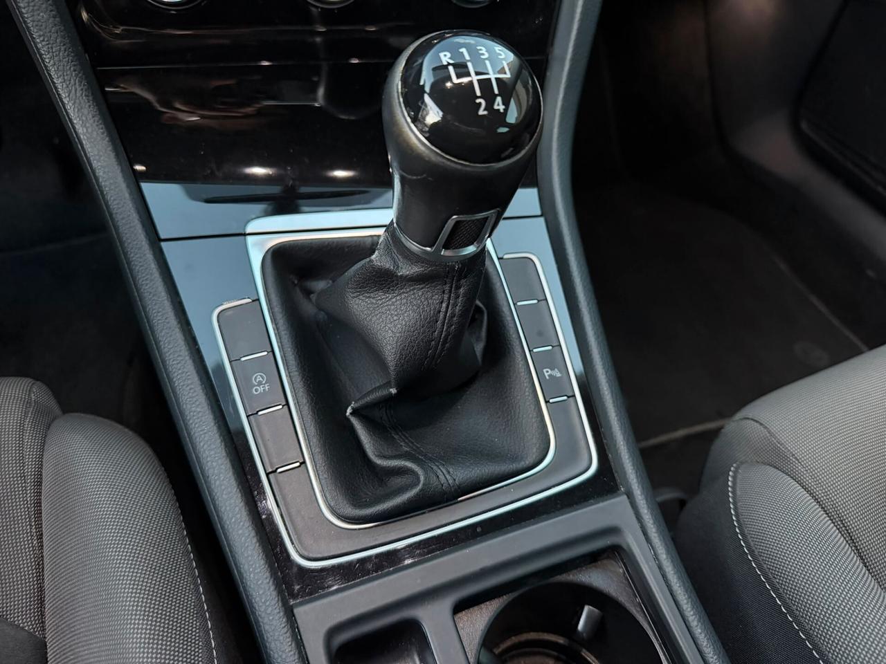 Volkswagen Golf 7 1.6 TDI 110 CV 5p. Highline BlueMotion