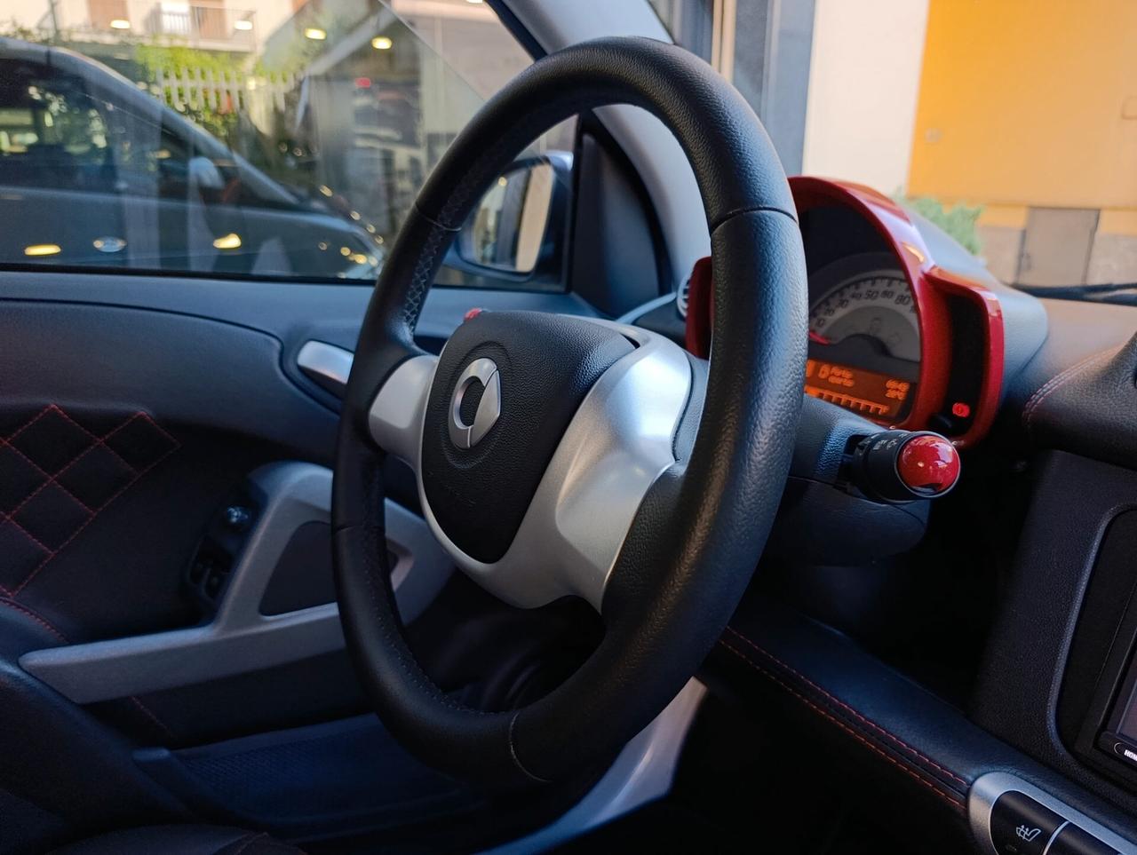 Smart ForTwo 1.0 84cv cabrio