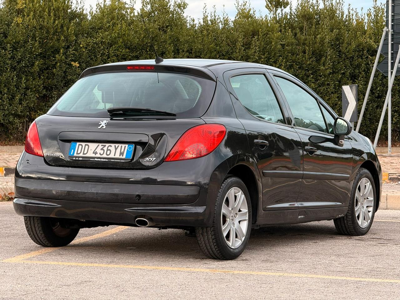 Peugeot 207 1.6 HDi 90CV GARANZIA 12 MESI