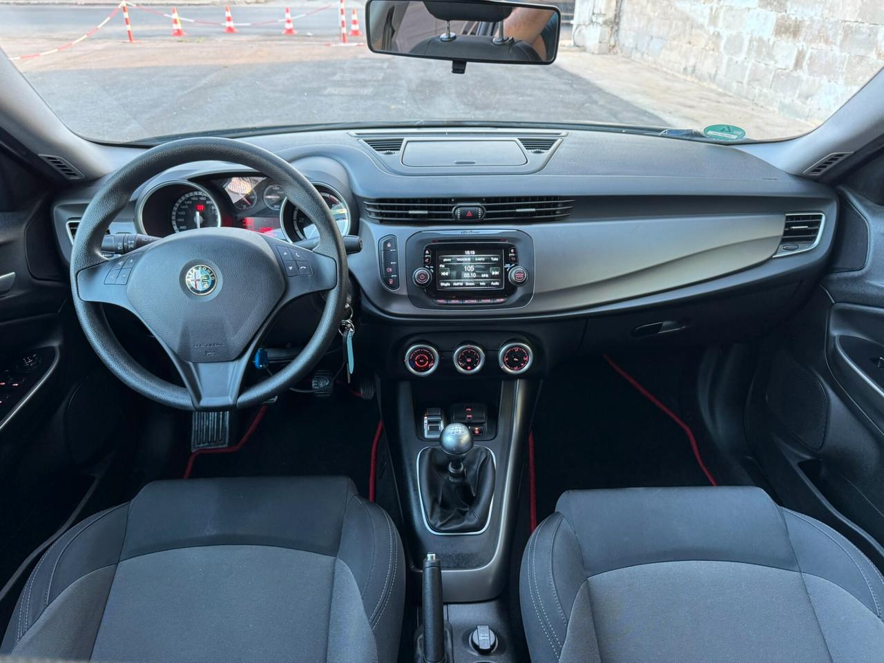 Alfa Romeo Giulietta 1.6 JTDm-2 105 CV Distinctive