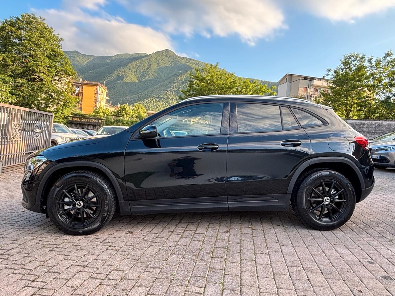 Mercedes-benz GLA 200 d Automatic Sport FULL- LED -MATRIX- MY 22