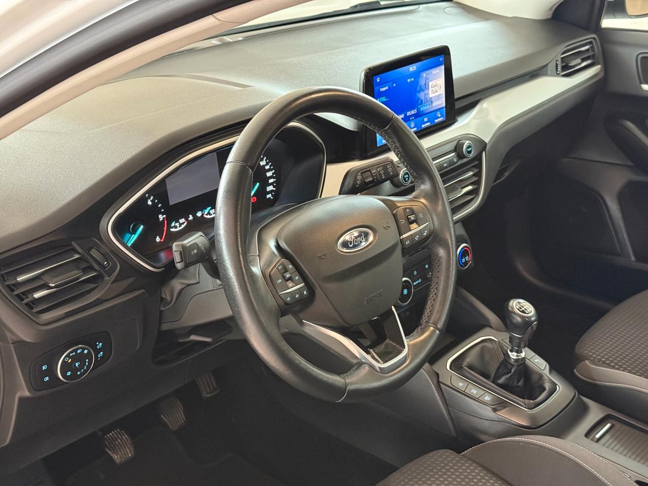 Ford Focus 1.5 EcoBlue 5p. Business CarPlay Navi Led
