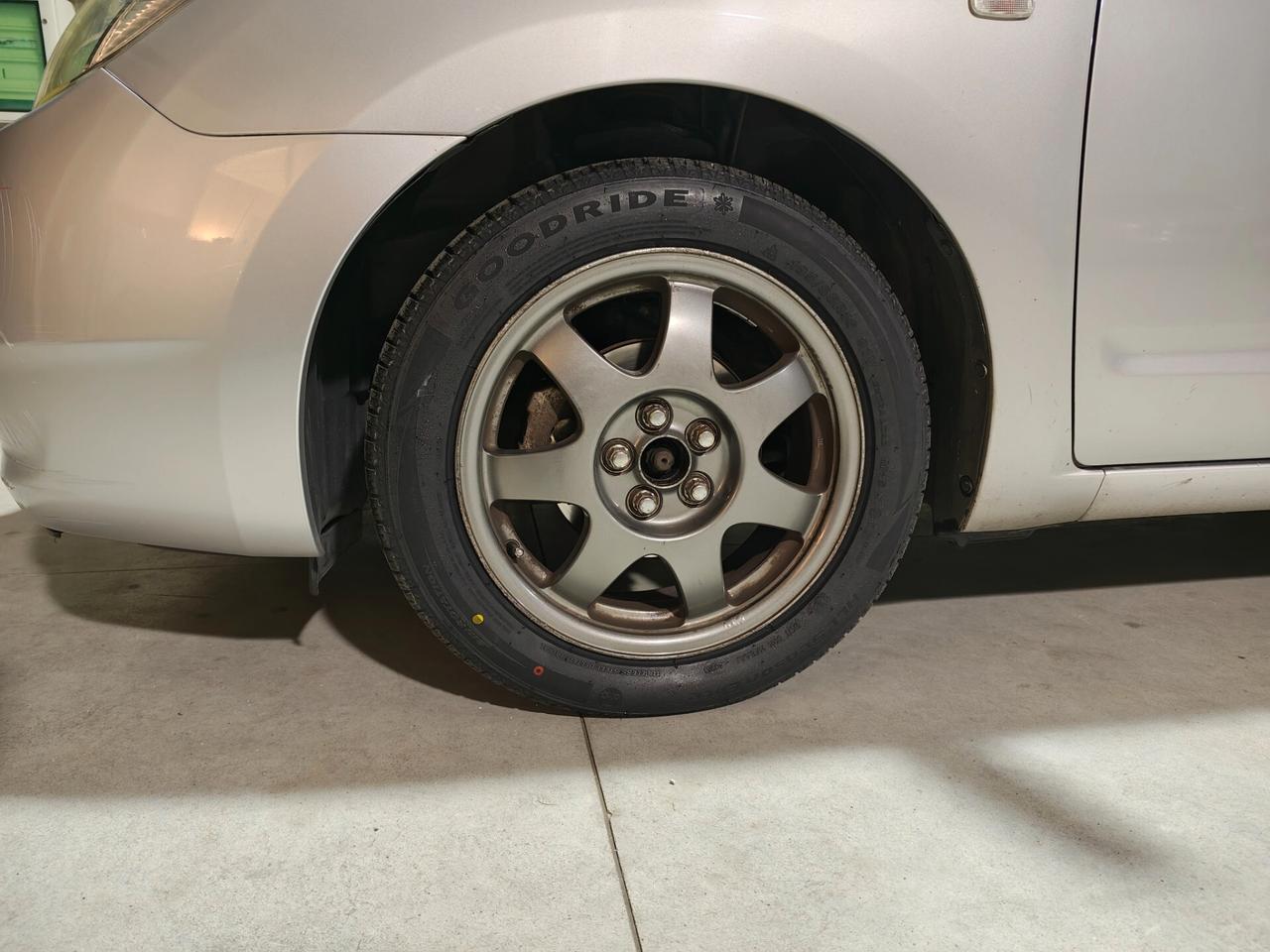 Toyota Prius 1.5i 16V*Service Toyota*BATTERIA SOSTITUITA*