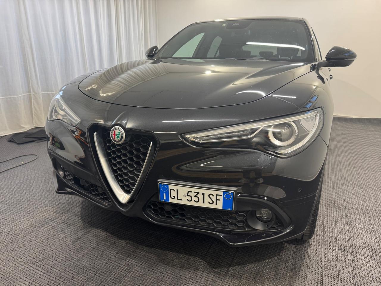 Alfa Romeo Stelvio 2.2 Turbodiesel 190 CV AT8 Q4 Sprint