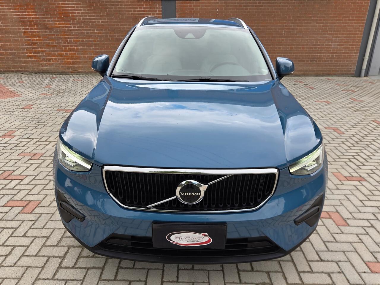 Volvo XC40 T2 automatico Core 129cv