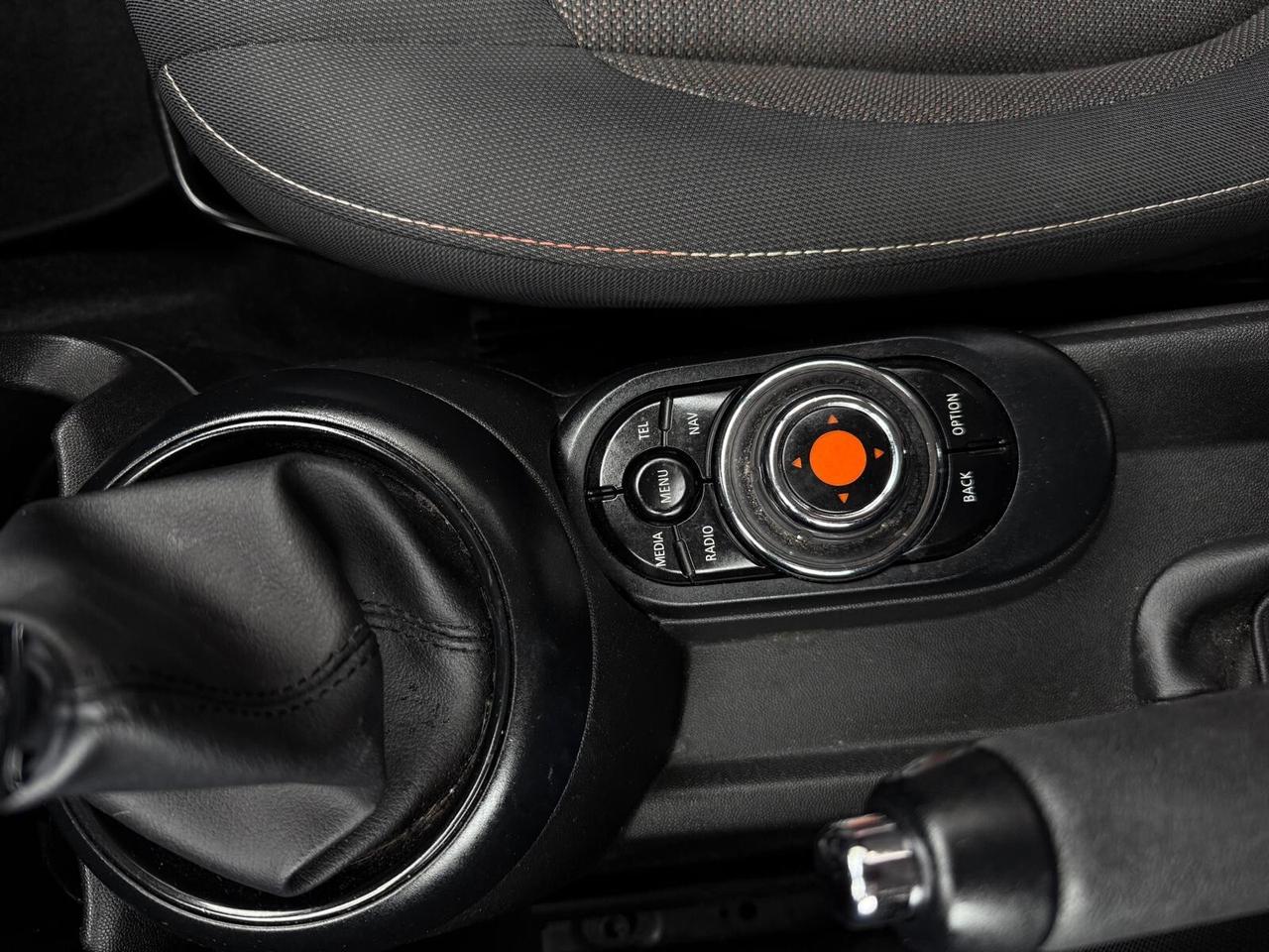 Mini 1.5 Cooper 5 porte 1.5 TURBO BENZINA 136CV CON 120MILA KM