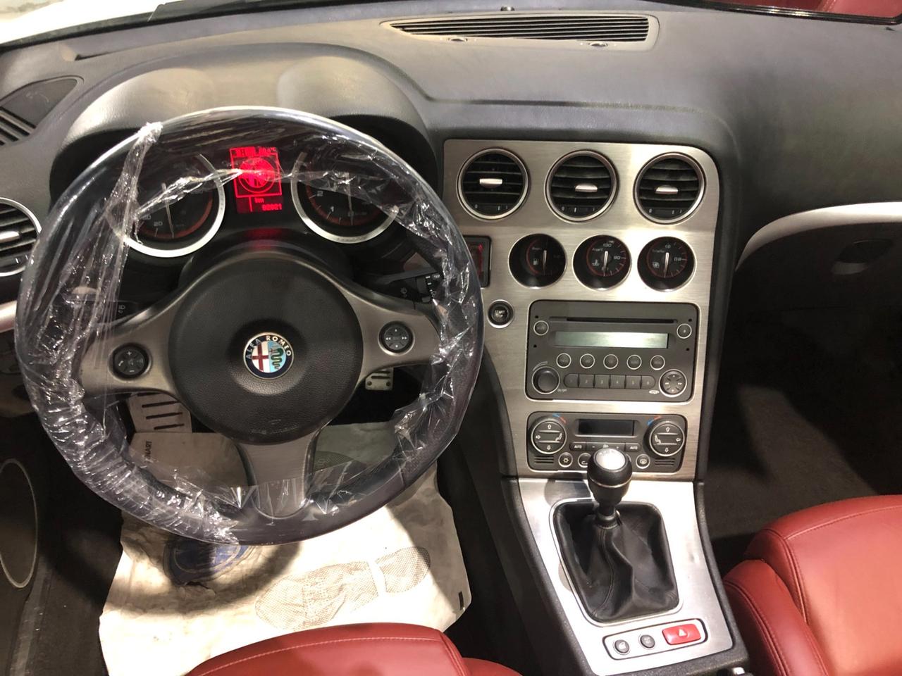 Alfa Romeo Spider 1750 TBi