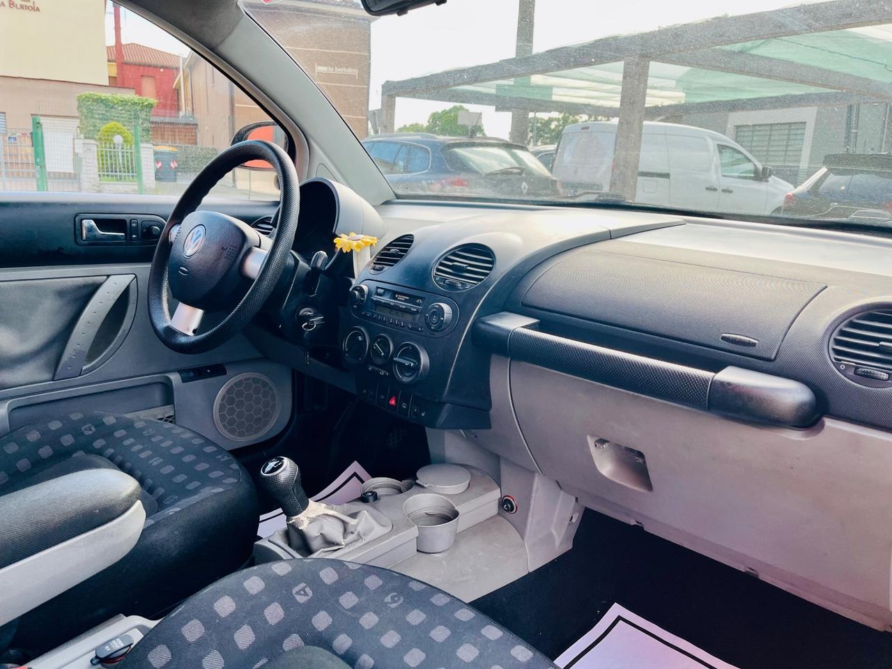 Volkswagen New Beetle 1.6 benzina e gpl