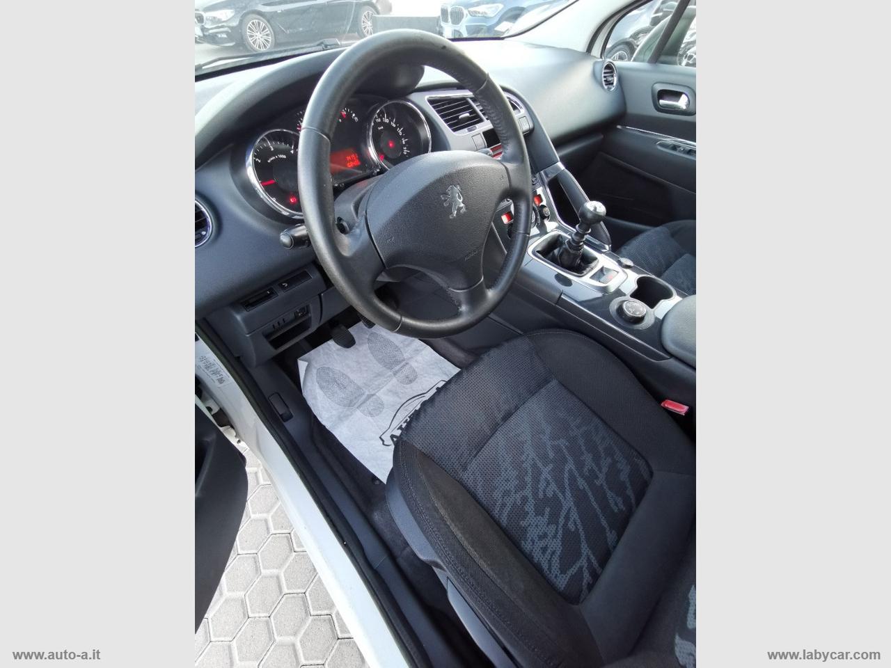 PEUGEOT 3008 1.6 HDi 112 CV Business