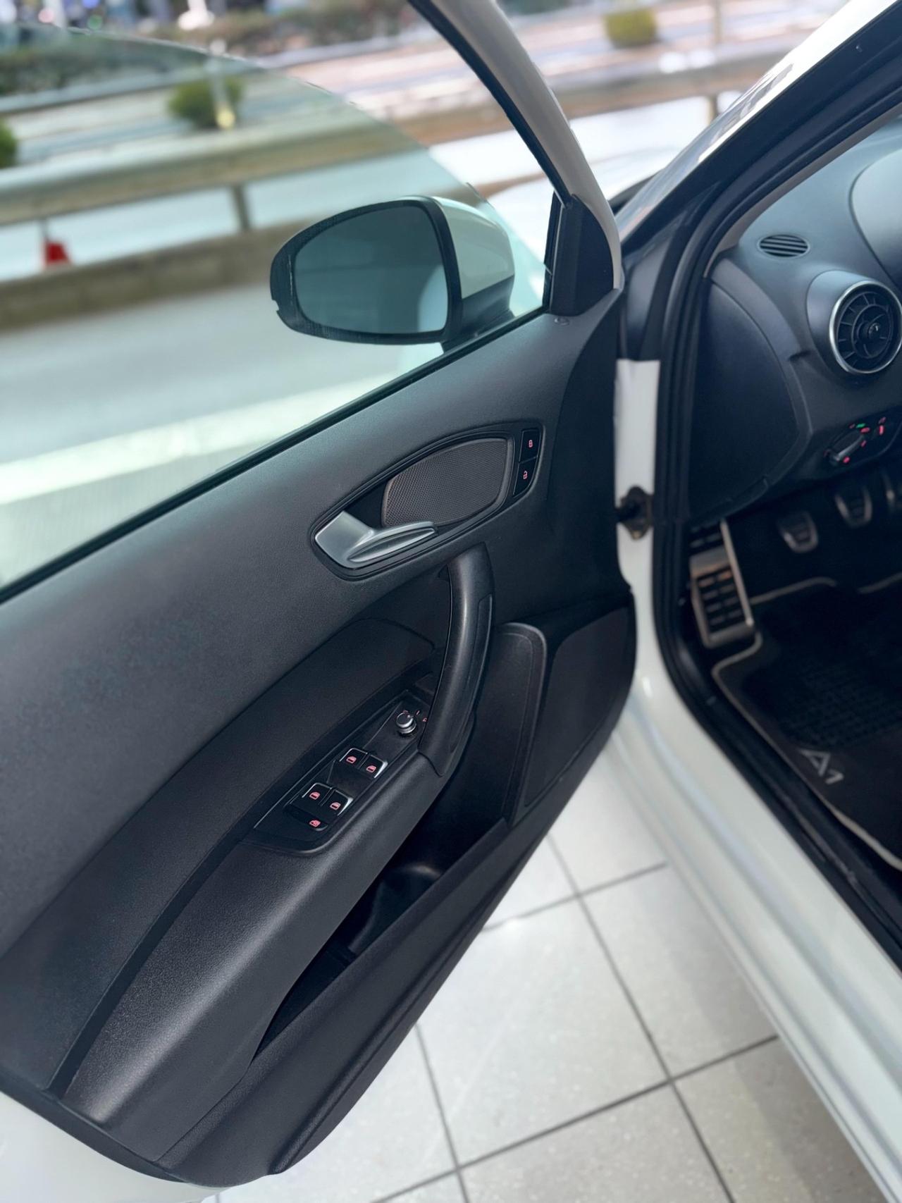 Audi A1 SPB 1.6 TDI 116 CV Metal plus