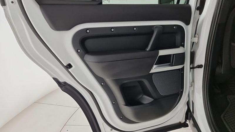 Land Rover Defender 110 3.0D I6 200 CV AWD Auto SE Autocarro N1