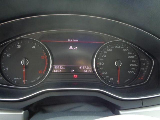 AUDI A4 Avant 30 TDI S-tronic Fari Matrix Navi Retrocamera