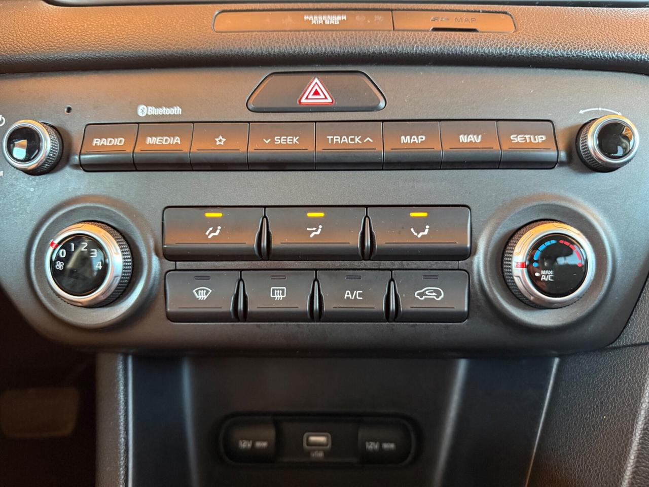 Kia Sportage 1.6 Diesel - Automatico - Neopatentati