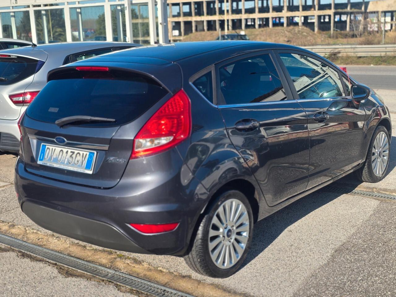 Ford Fiesta 1.2 82 CV 5 porte Titanium