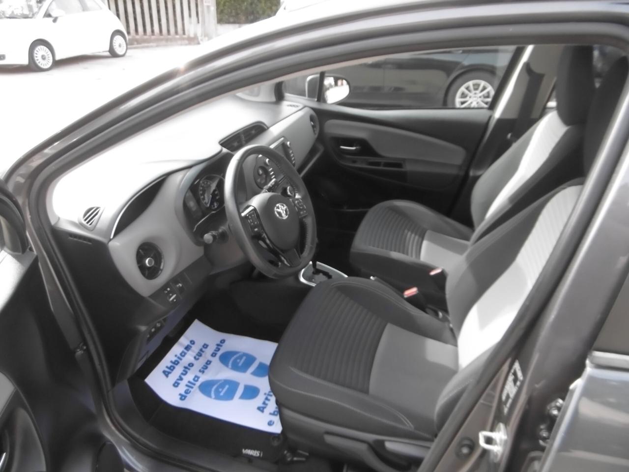 Toyota Yaris 1.5 Hybrid 5 porte Business 31000km